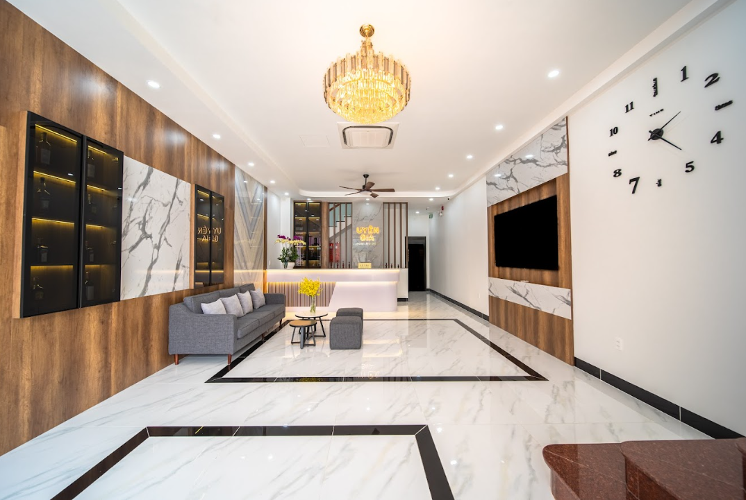 UYÊN GIA HOTEL