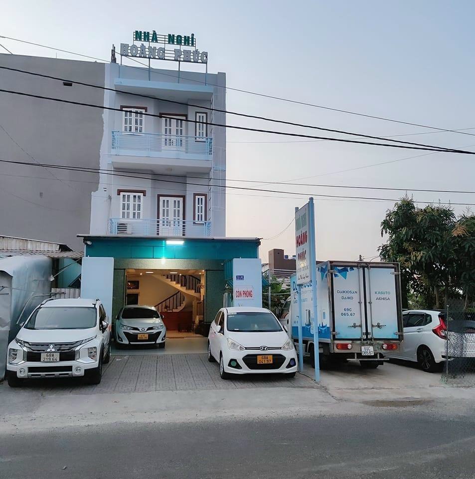 NHÀ NGHỈ HOÀNG PHÚC