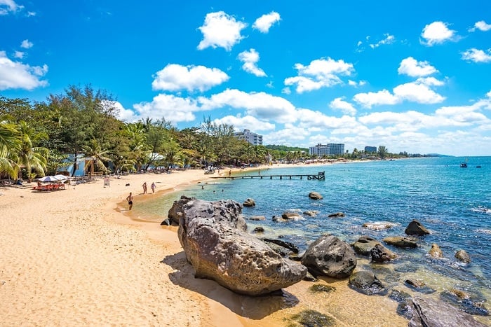 Điểm du lịch làng chài Hàm Ninh